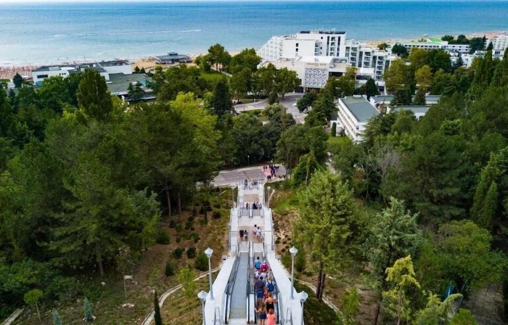 Hotel Orhidea 알베나 외부 사진