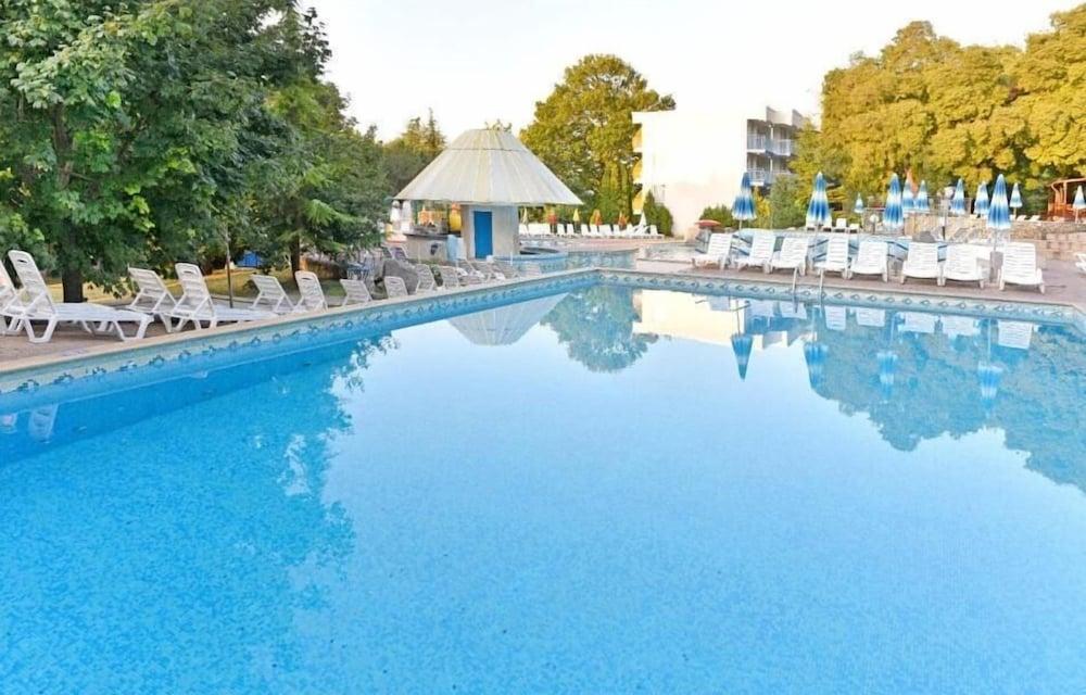 Hotel Orhidea 알베나 외부 사진