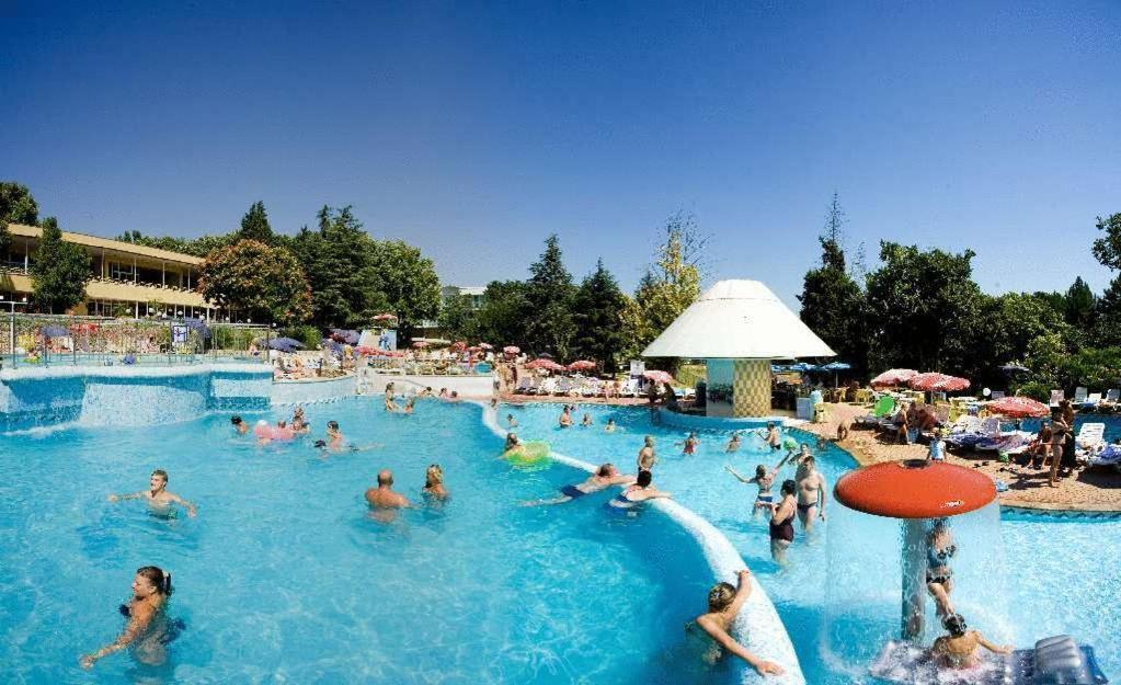 Hotel Orhidea 알베나 외부 사진